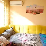 In Lejlighed *